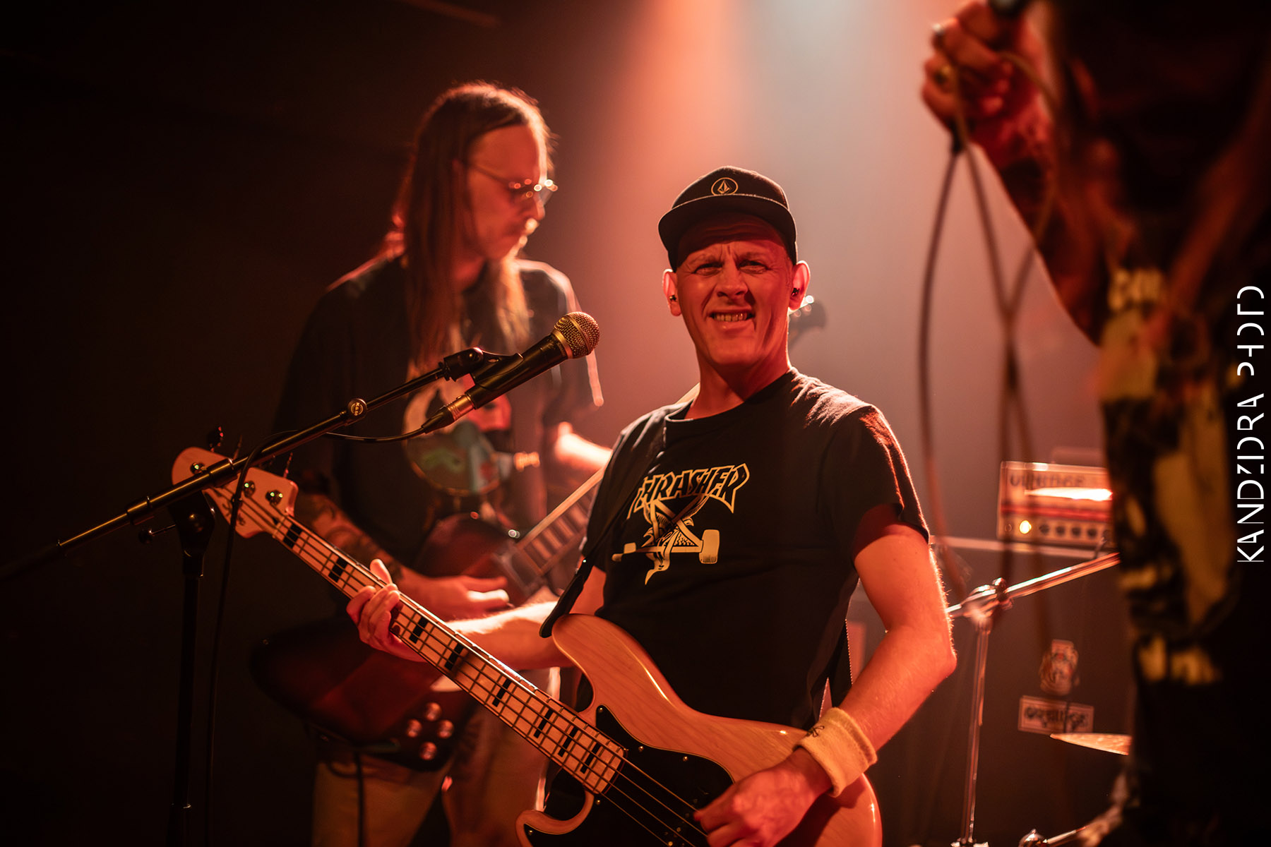 Howling Wolves Record Release Party 2026 - Neue Zukunft