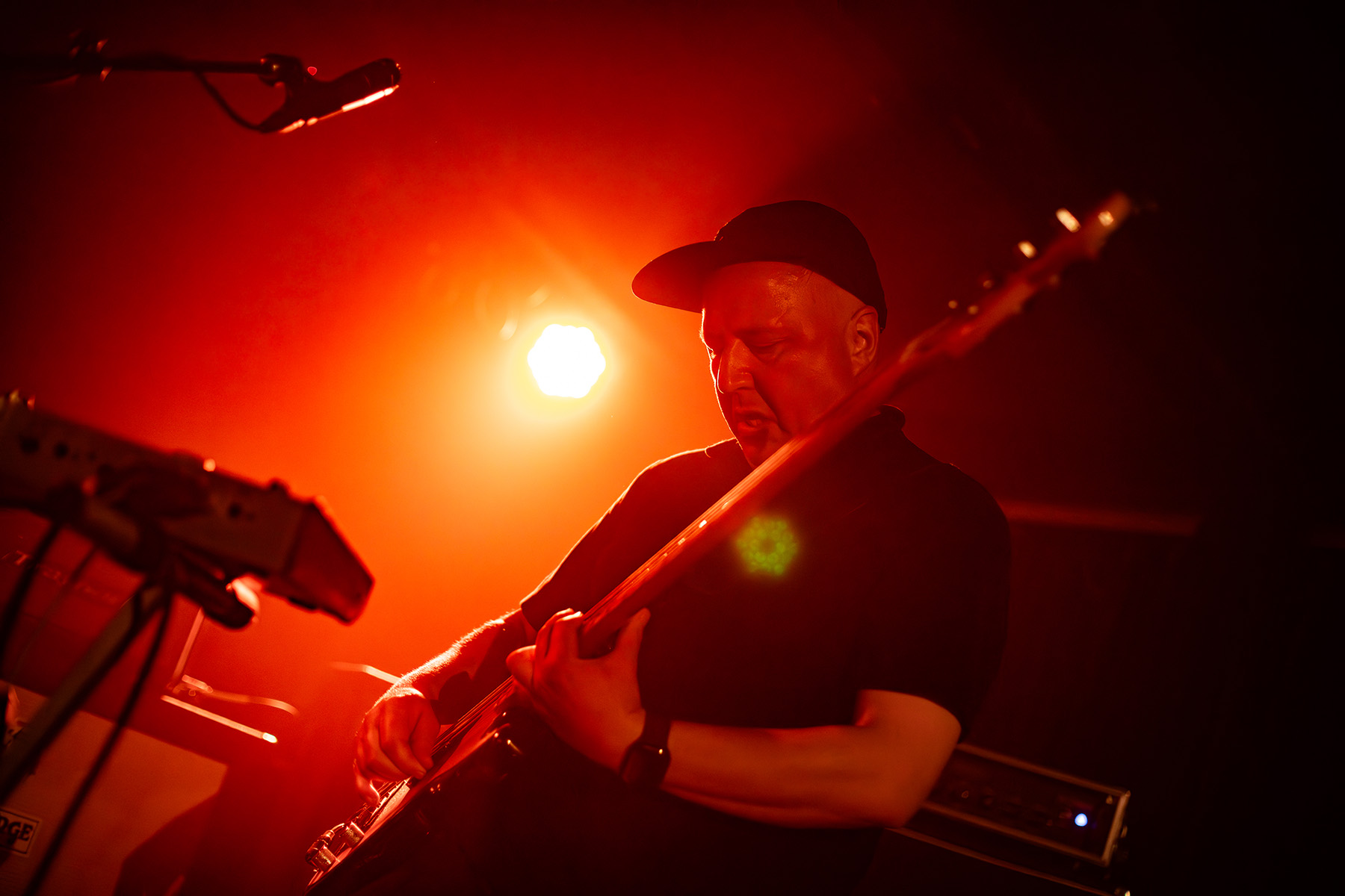 Wyatt E and The Antikaroshi at Neue Zukunft 2026