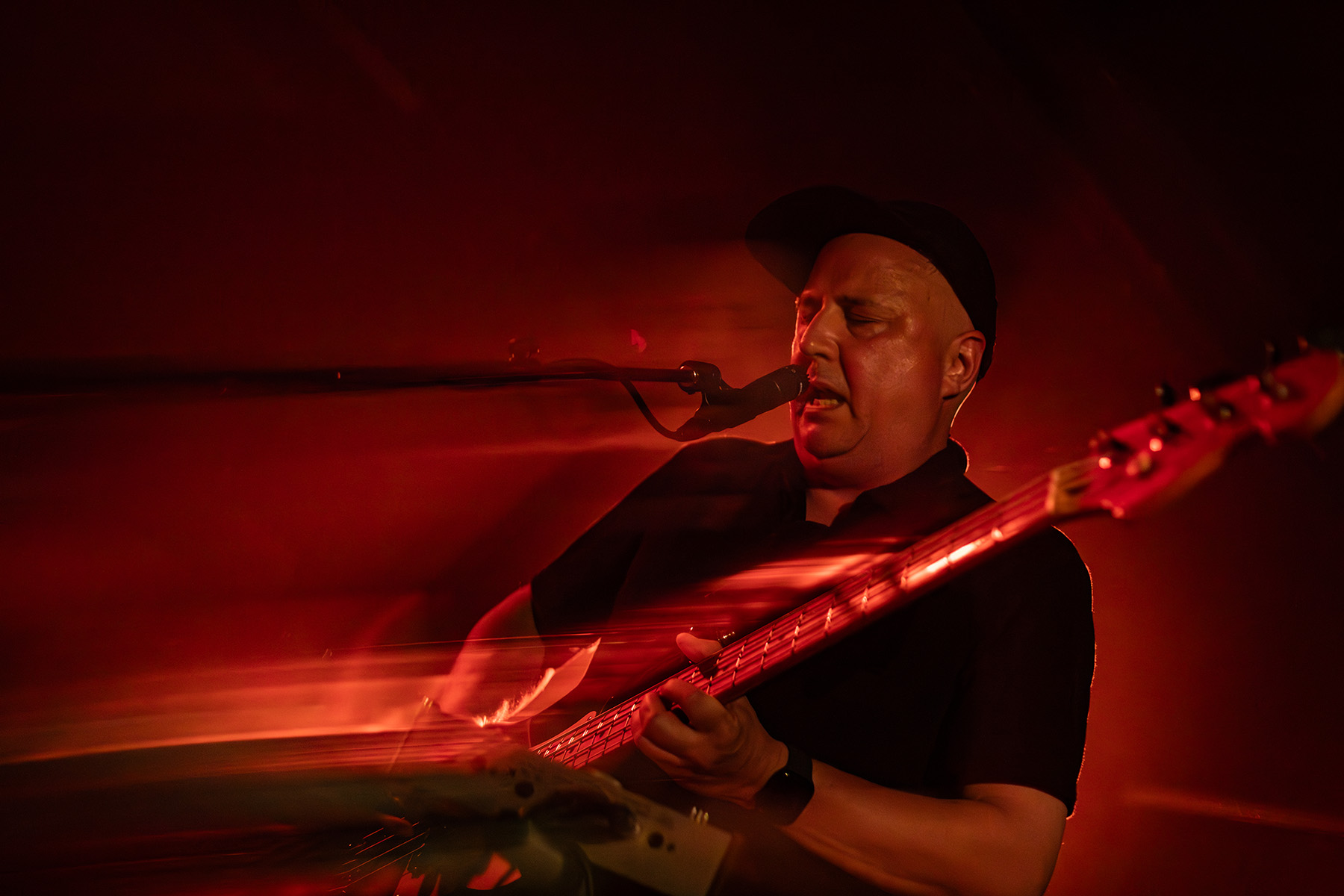 Wyatt E and The Antikaroshi at Neue Zukunft 2026
