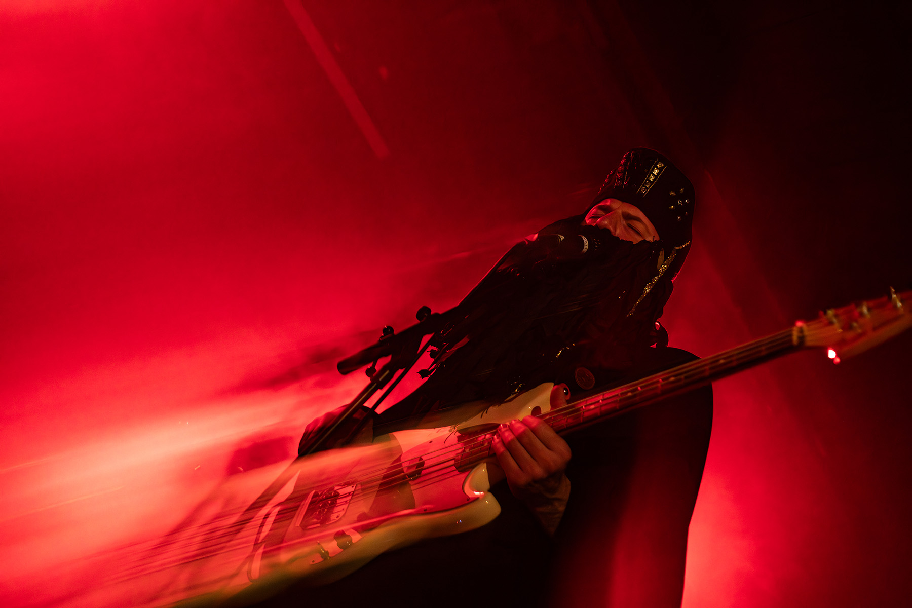 Wyatt E and The Antikaroshi at Neue Zukunft 2026